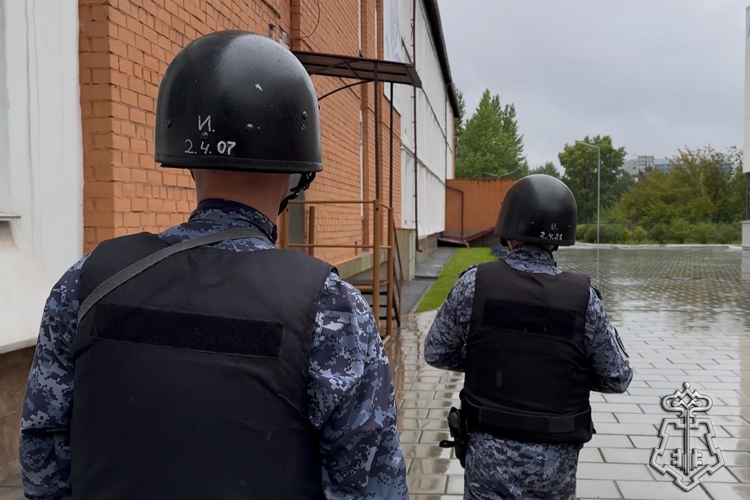 Росгвардия проверяет готовность образовательных учреждений Иркутской области к новому учебному году