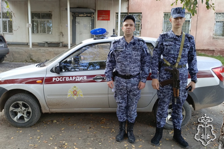 Росгвардейцы в Иркутской области помогли доставить в медучреждение ребёнка, пострадавшего в ДТП