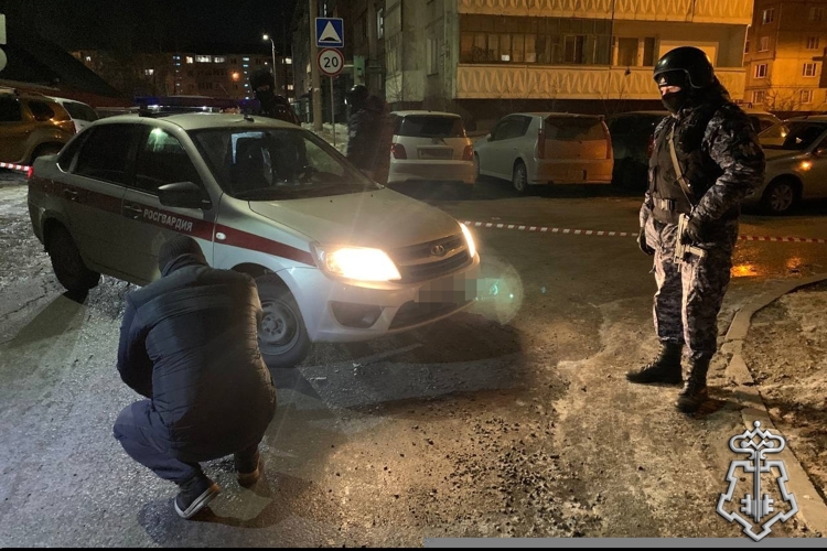 В Иркутской области сотрудники вневедомственной охраны Росгвардии задержали мужчину, подозреваемого в хранении наркотических веществ