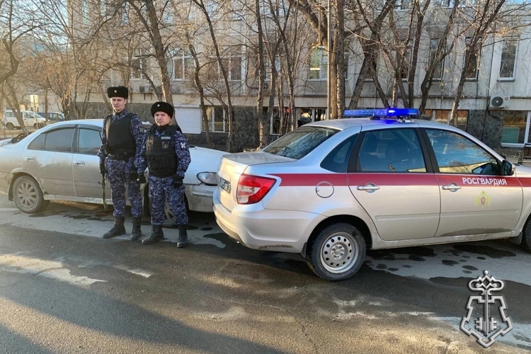 Росгвардейцы Приангарья задержали нарушителя, открывшего стрельбу из сигнального пистолета на улицах города