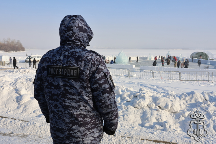Сотрудники вневедомственной охраны Росгвардии обеспечили безопасность мероприятий в честь Крещения Господня в Иркутской области